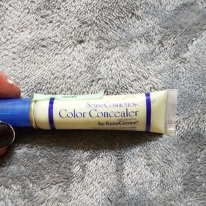 Senegence GREEN concealer